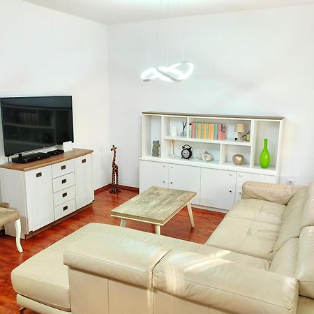 Luxury Apartment Подгориця Номер фото
